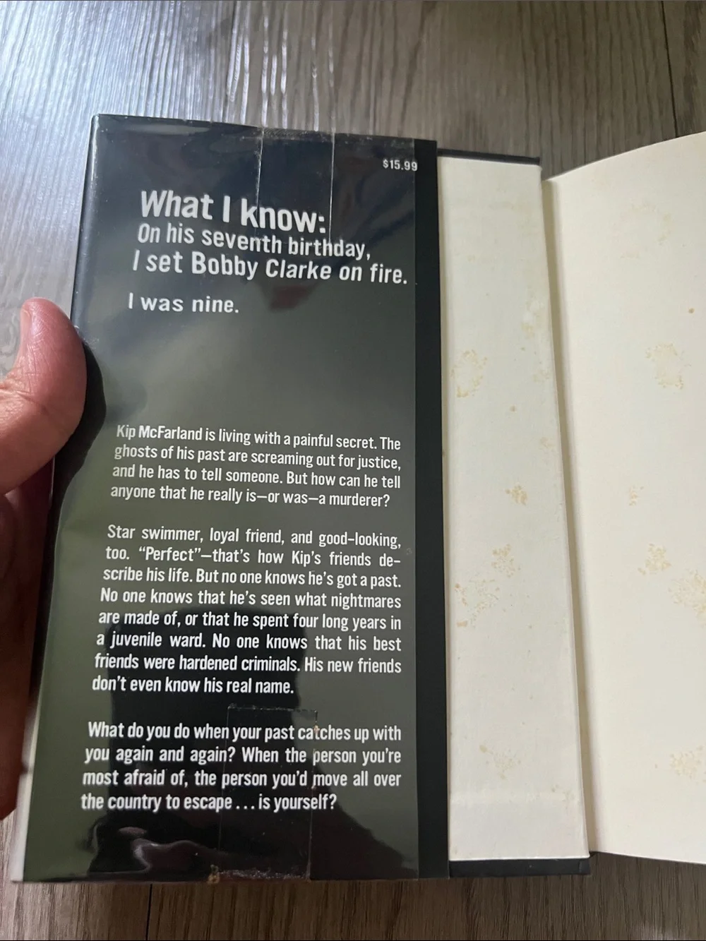 Right Behind You by Gail Giles - Dark Green & White Hardcover